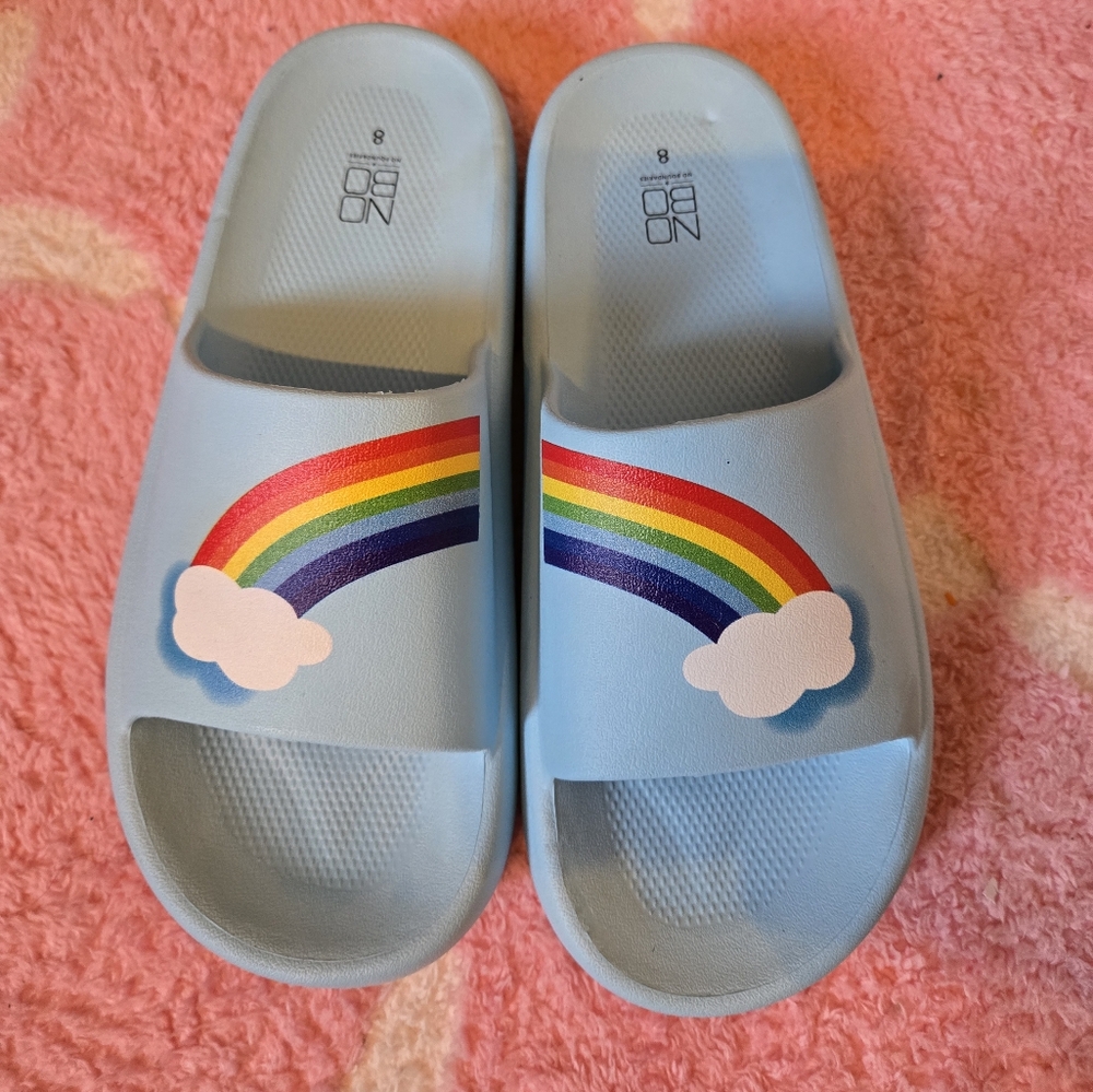 Women's slides